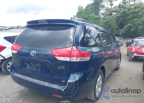 2012 Toyota Sienna Le V6 8 Passenger из США, поврежденный, VIN 5TDKK3DC8CS205172